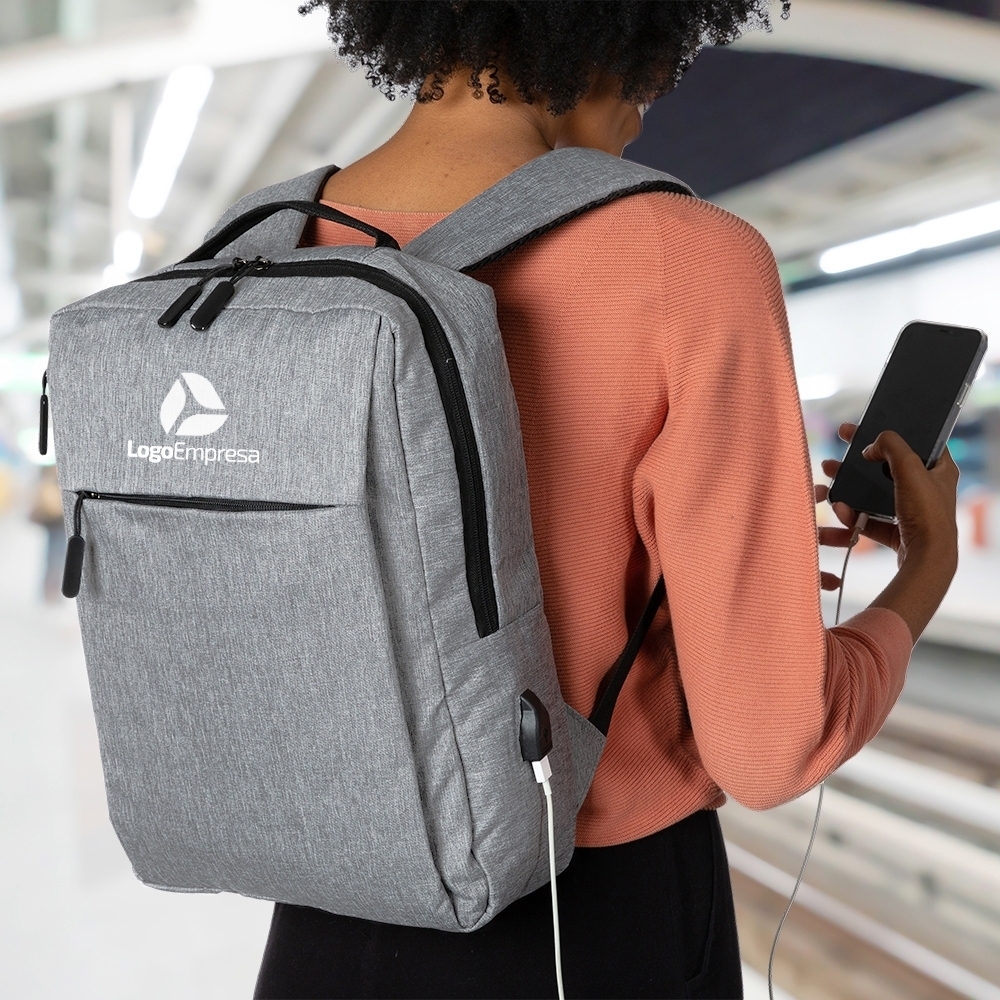 601 - Mochila de Nylon USB 21L - Imagem 13